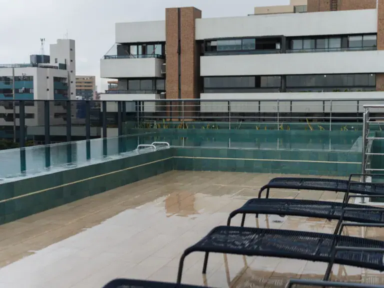 Residencial Costero: piscina