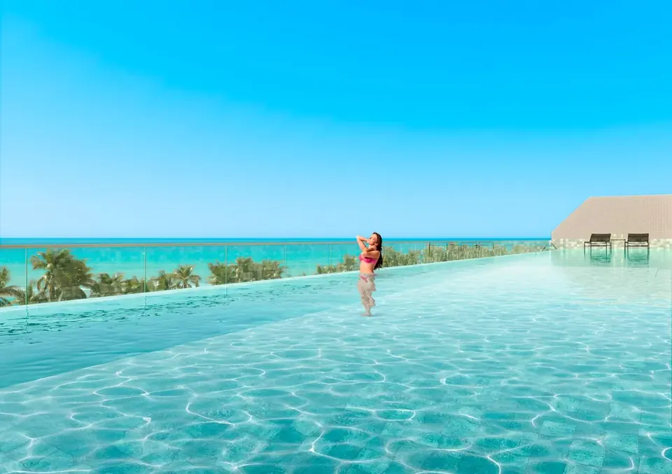 Ocean Drive: piscina