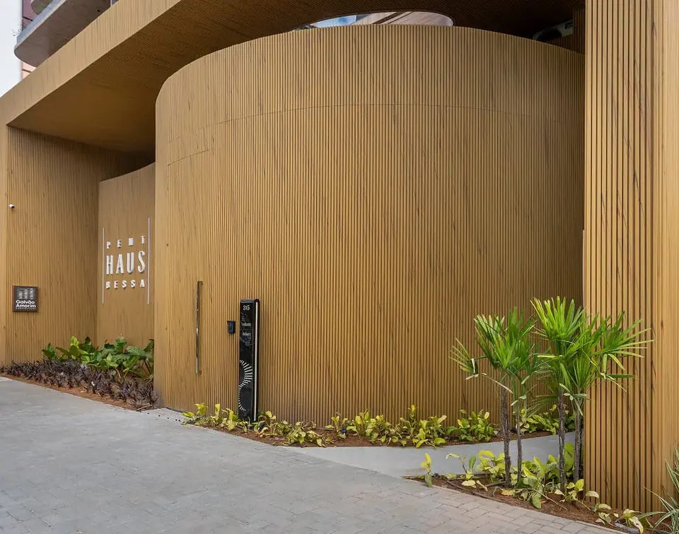 Pent Haus Bessa: fachada